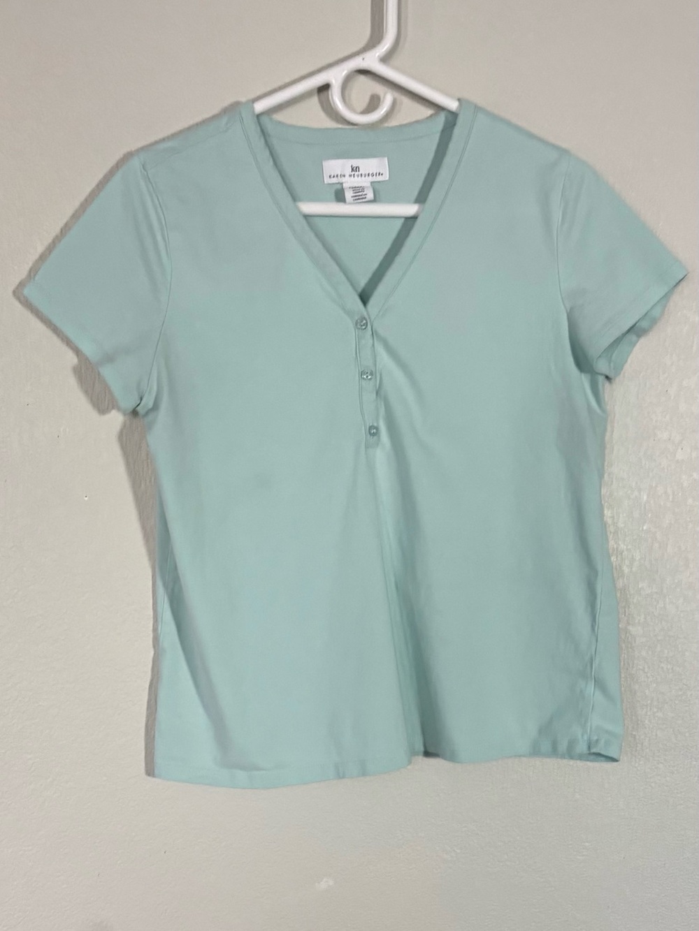 Karen Neuburger Light Mint Short Sleeve Henley/Cropped Pants Pajama Set sz M - Picture 3 of 5